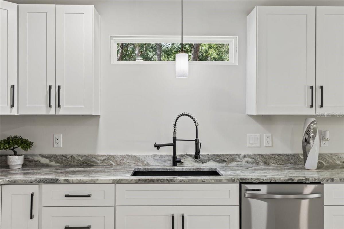 4TH ADD TO BRONSON HEIGHTS - Residential