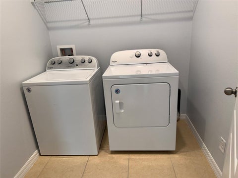 Tiny photo for 9511 Oglethorpe Drive, Groveland, FL 34736 (MLS # O6451482)