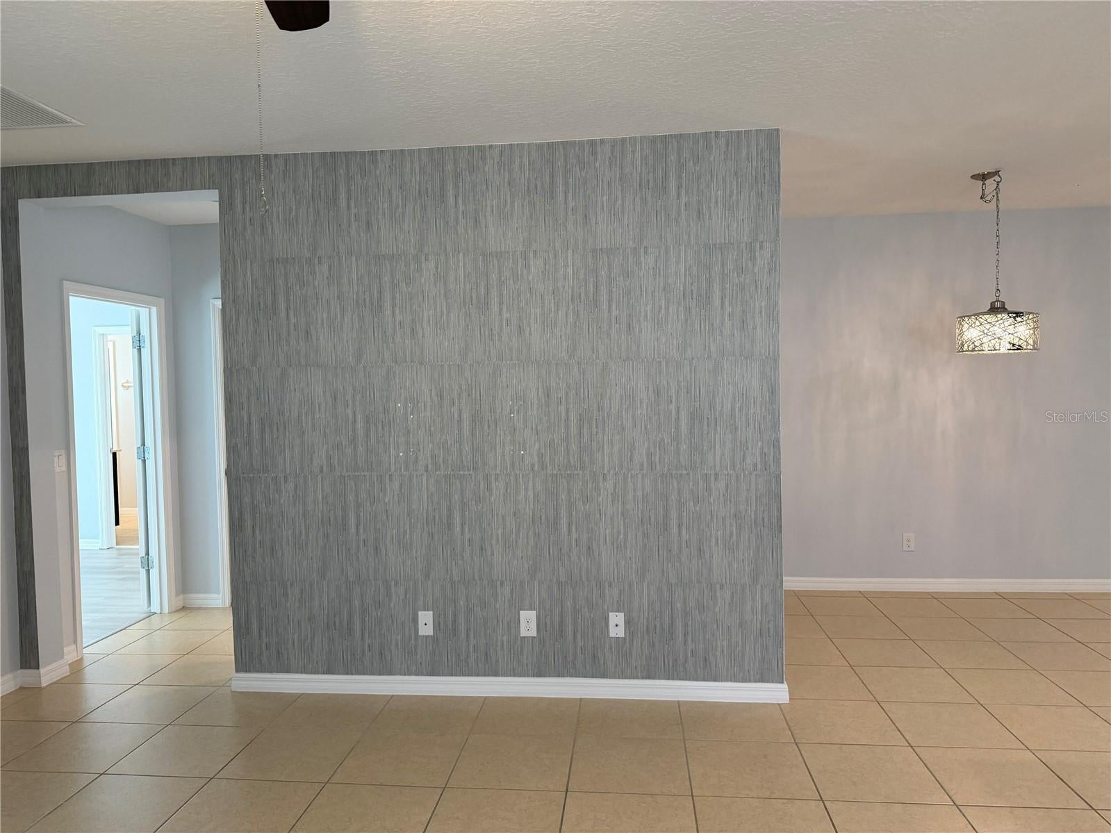 9511 OGLETHORPE DRIVE