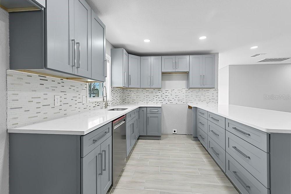 SYLVAN HYLANDS FIRST ADD - Residential