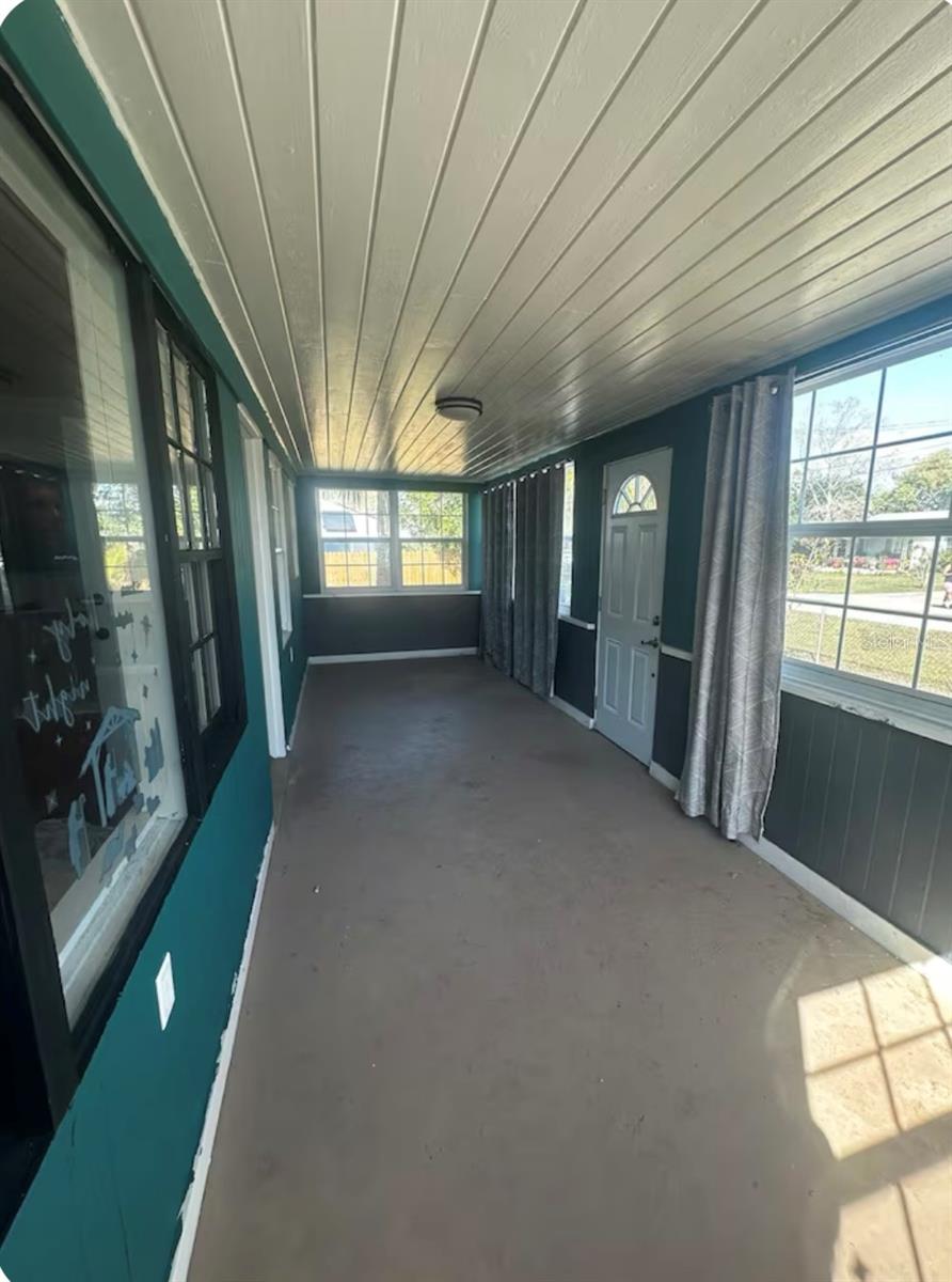 1564 S MICHIGAN AVENUE