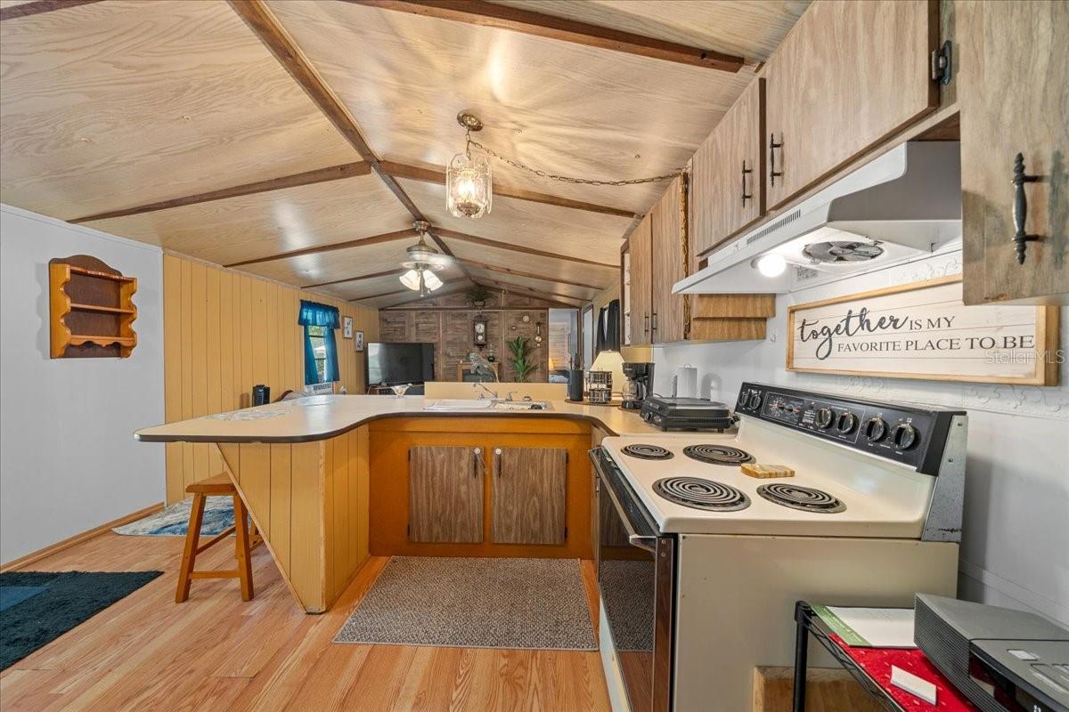 HIGH RIDGE ESTATES UNREC SUB - Residential