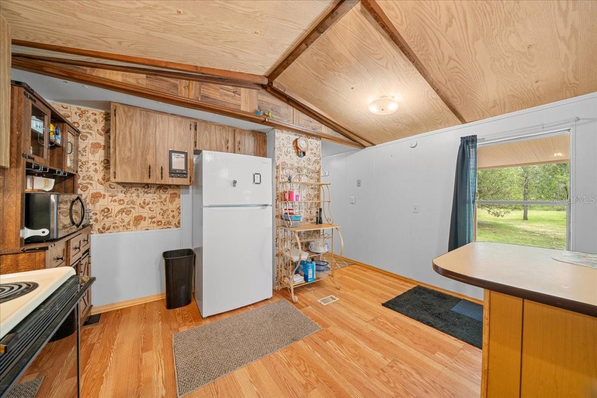 HIGH RIDGE ESTATES UNREC SUB - Residential