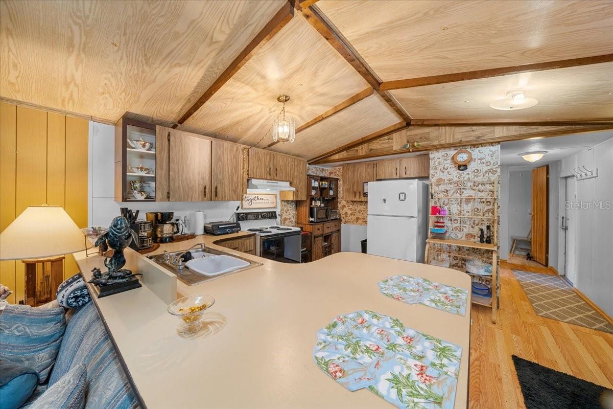 HIGH RIDGE ESTATES UNREC SUB - Residential