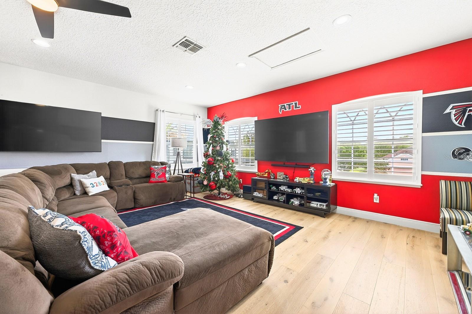 TUDOR GRV/TIMBER SPGS A-K - Residential