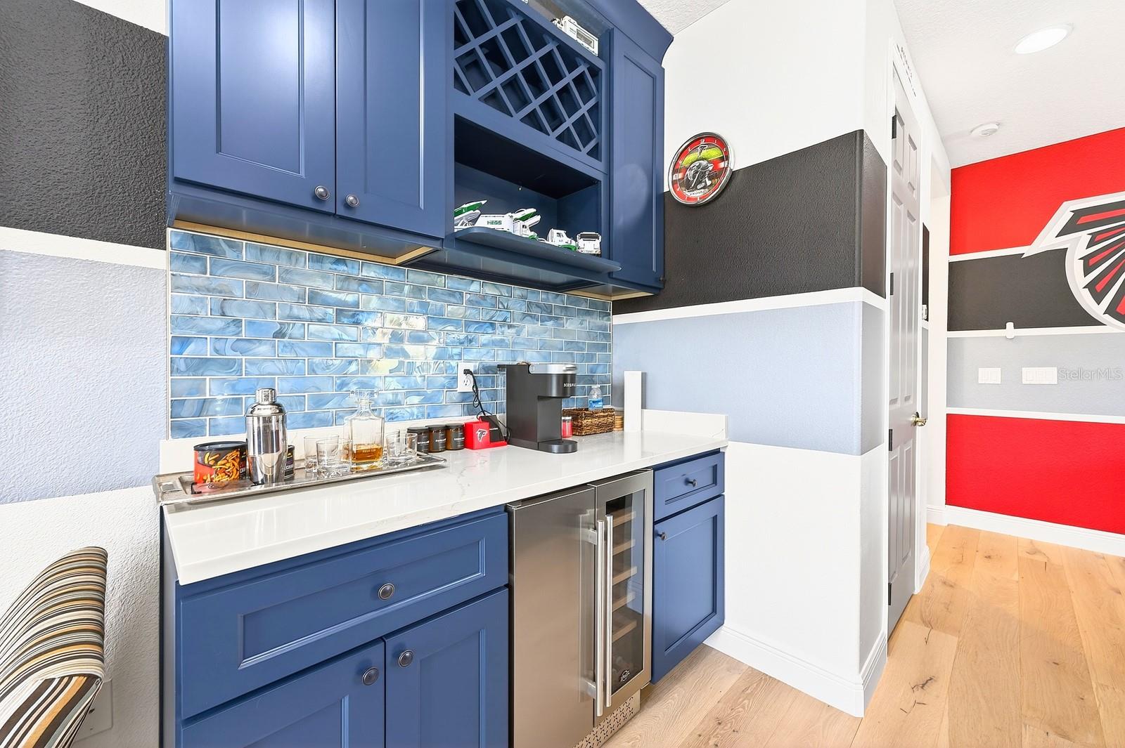 TUDOR GRV/TIMBER SPGS A-K - Residential