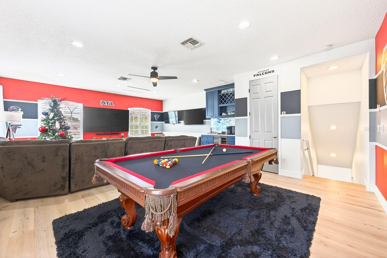 TUDOR GRV/TIMBER SPGS A-K - Residential