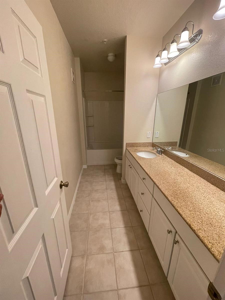 142 SOUTHERN PECAN CIRCLE 204
