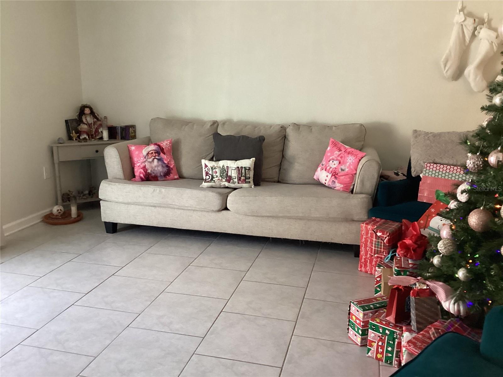 LIBERTY RDG PH 2 - Residential Lease