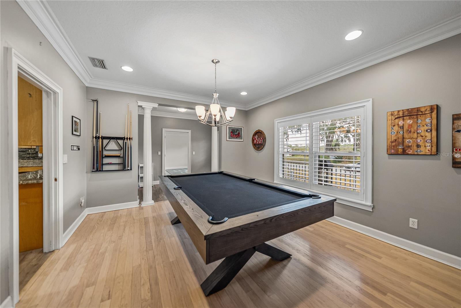 HICKORY LAKES MANOR - Residential