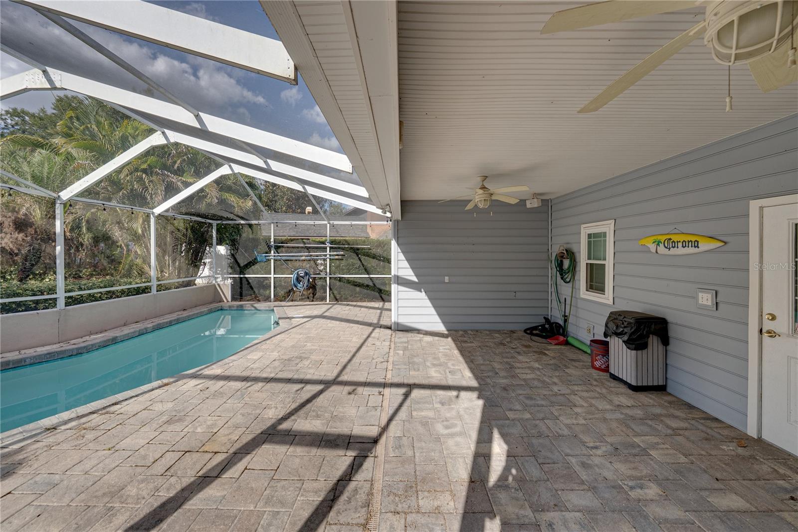 HICKORY LAKES MANOR - Residential