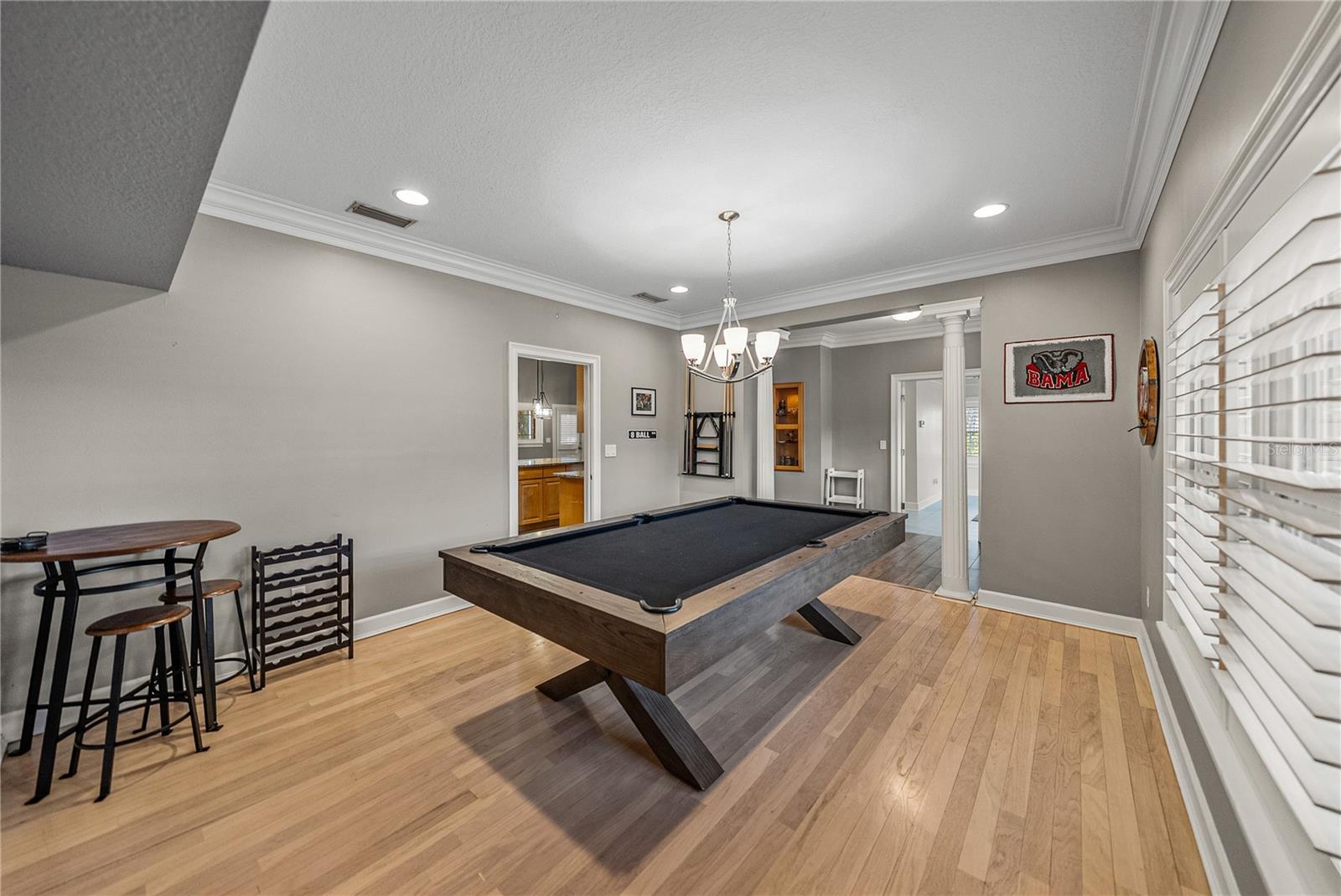 HICKORY LAKES MANOR - Residential