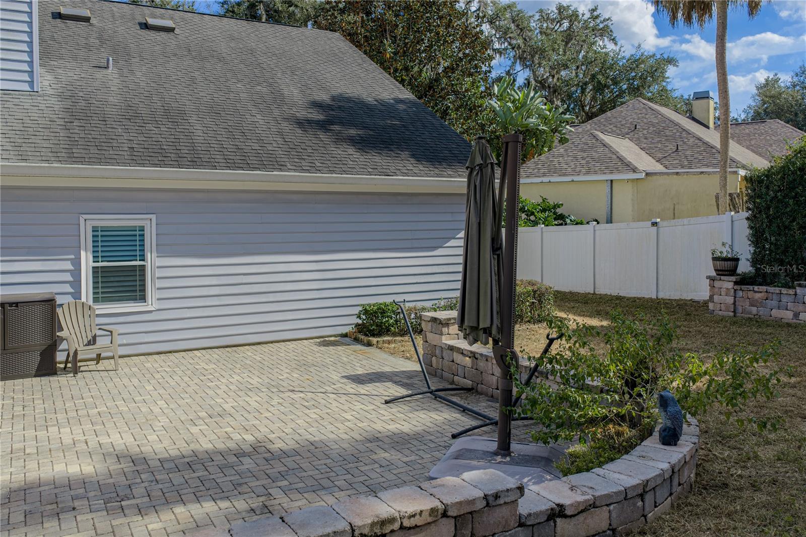 HICKORY LAKES MANOR - Residential