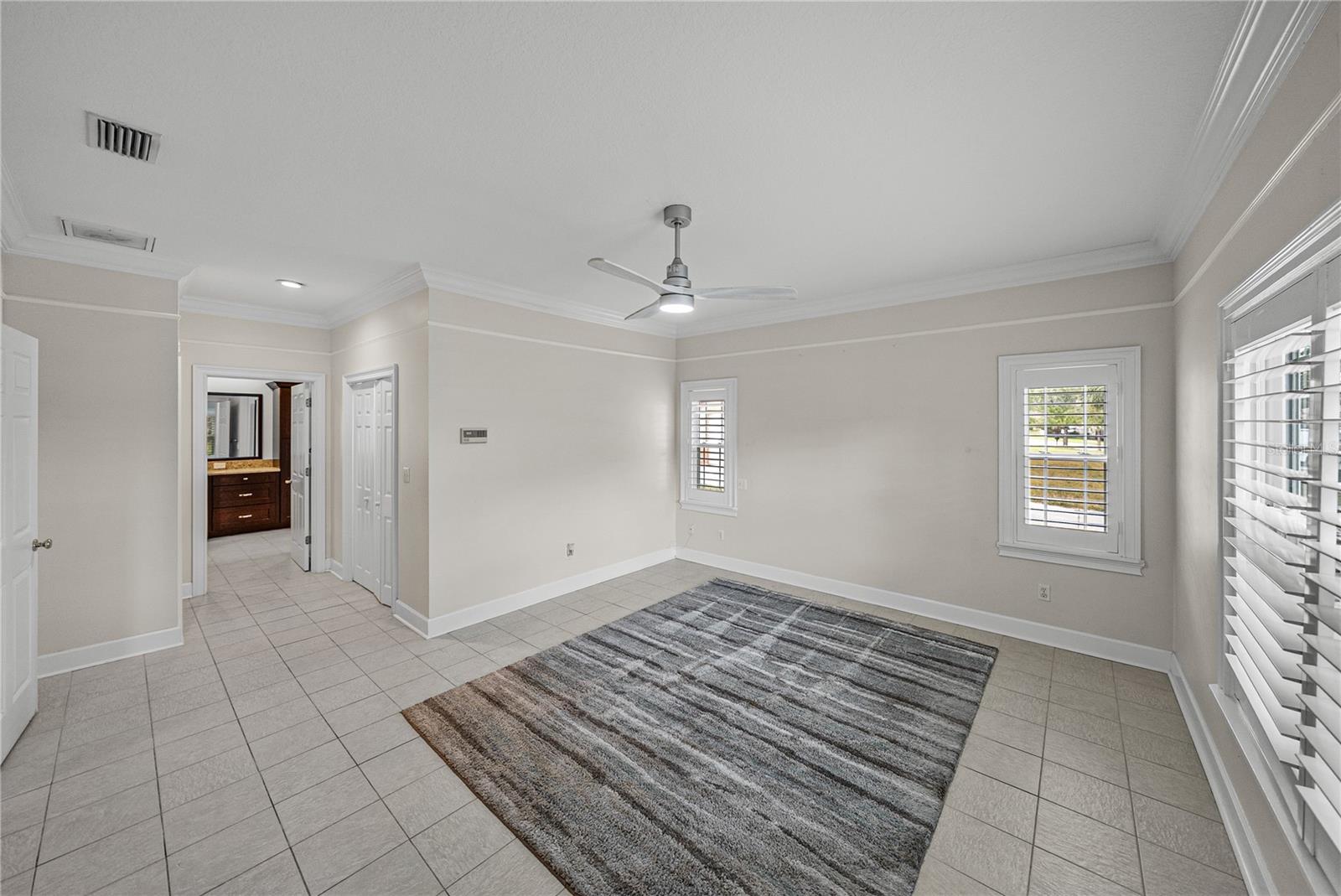 HICKORY LAKES MANOR - Residential