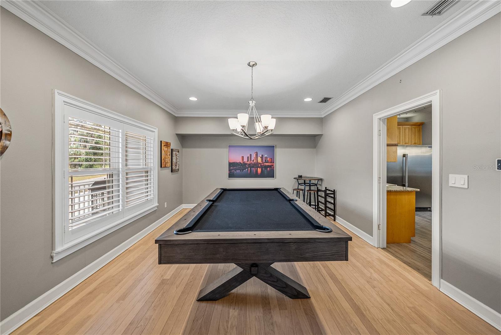 HICKORY LAKES MANOR - Residential