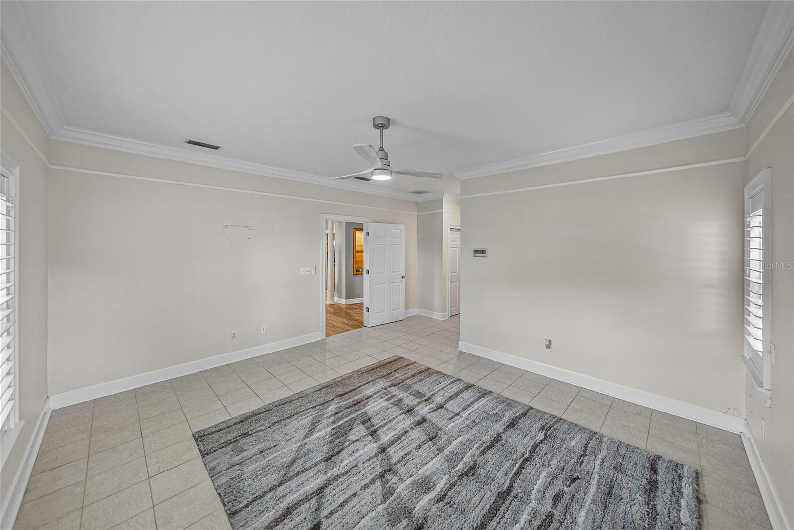 HICKORY LAKES MANOR - Residential