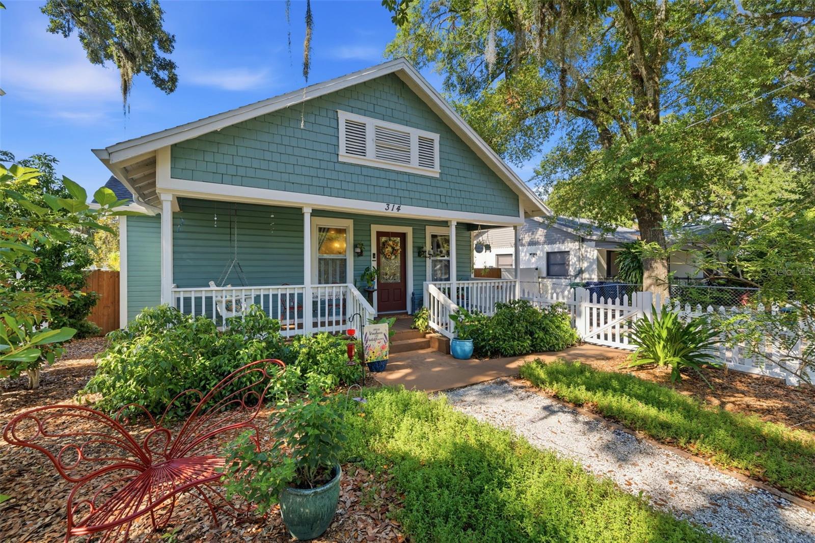 314 W COMANCHE AVENUE