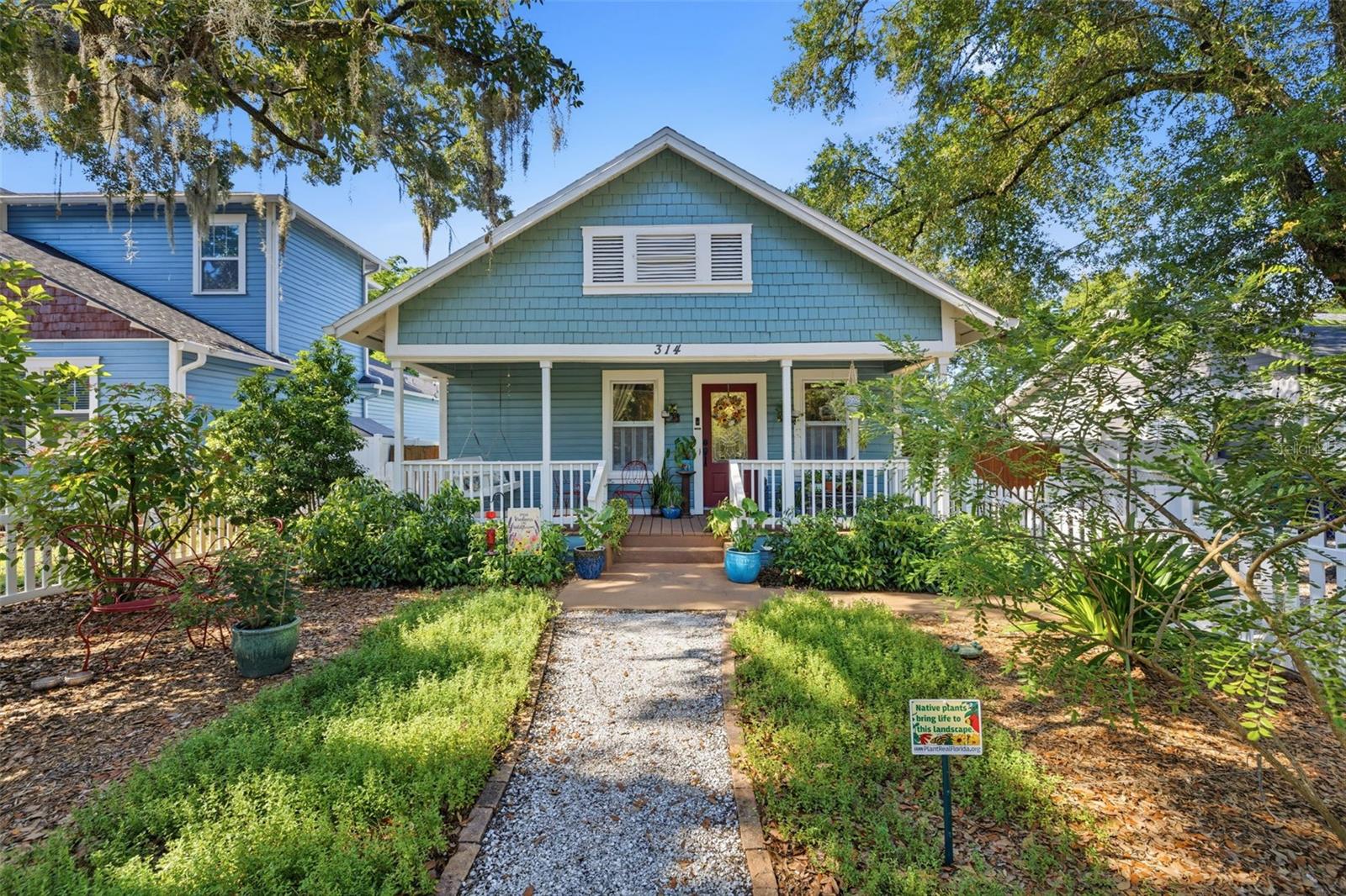 314 W COMANCHE AVENUE