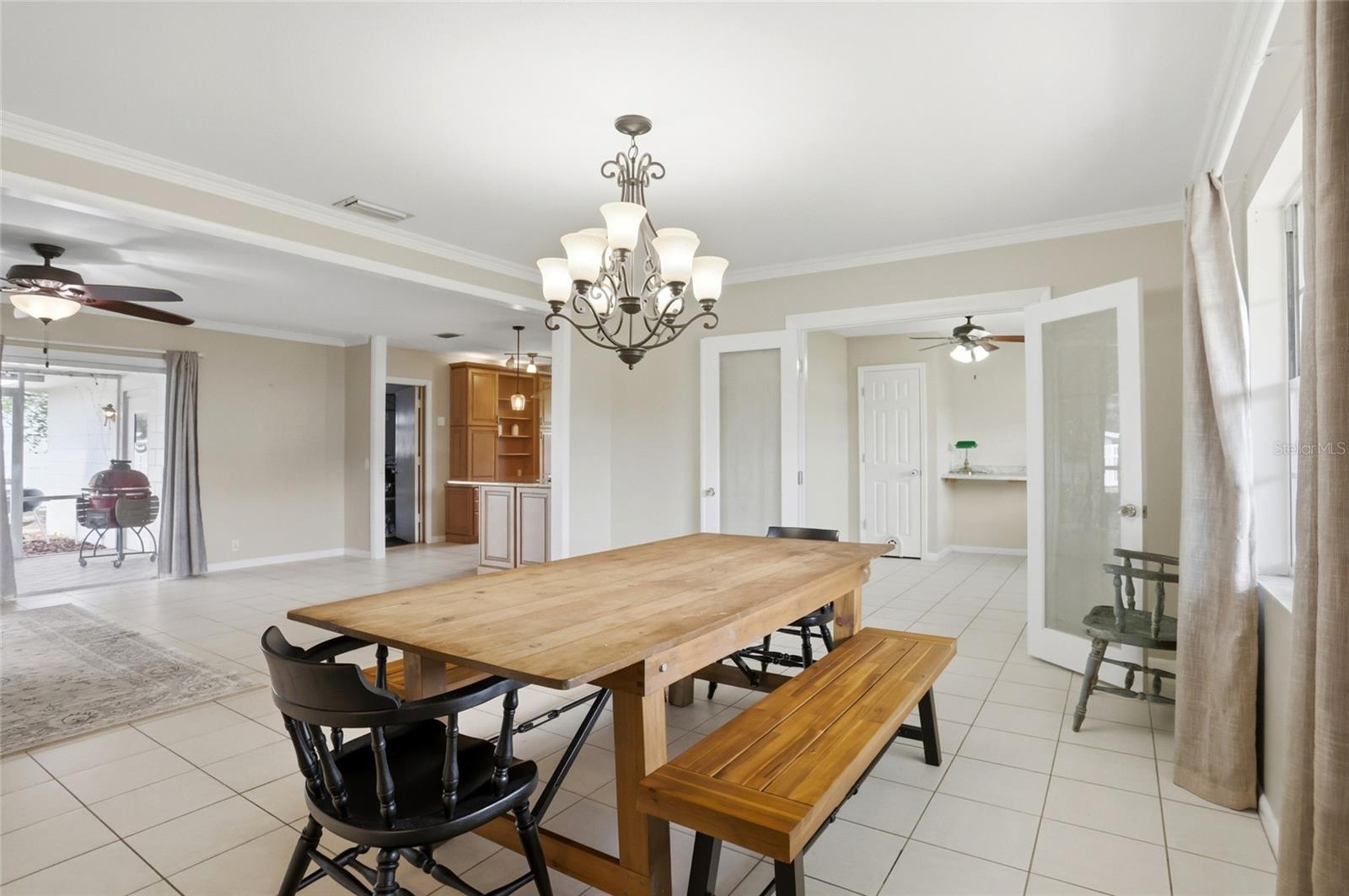 LAKE LINK ESTATES - Residential