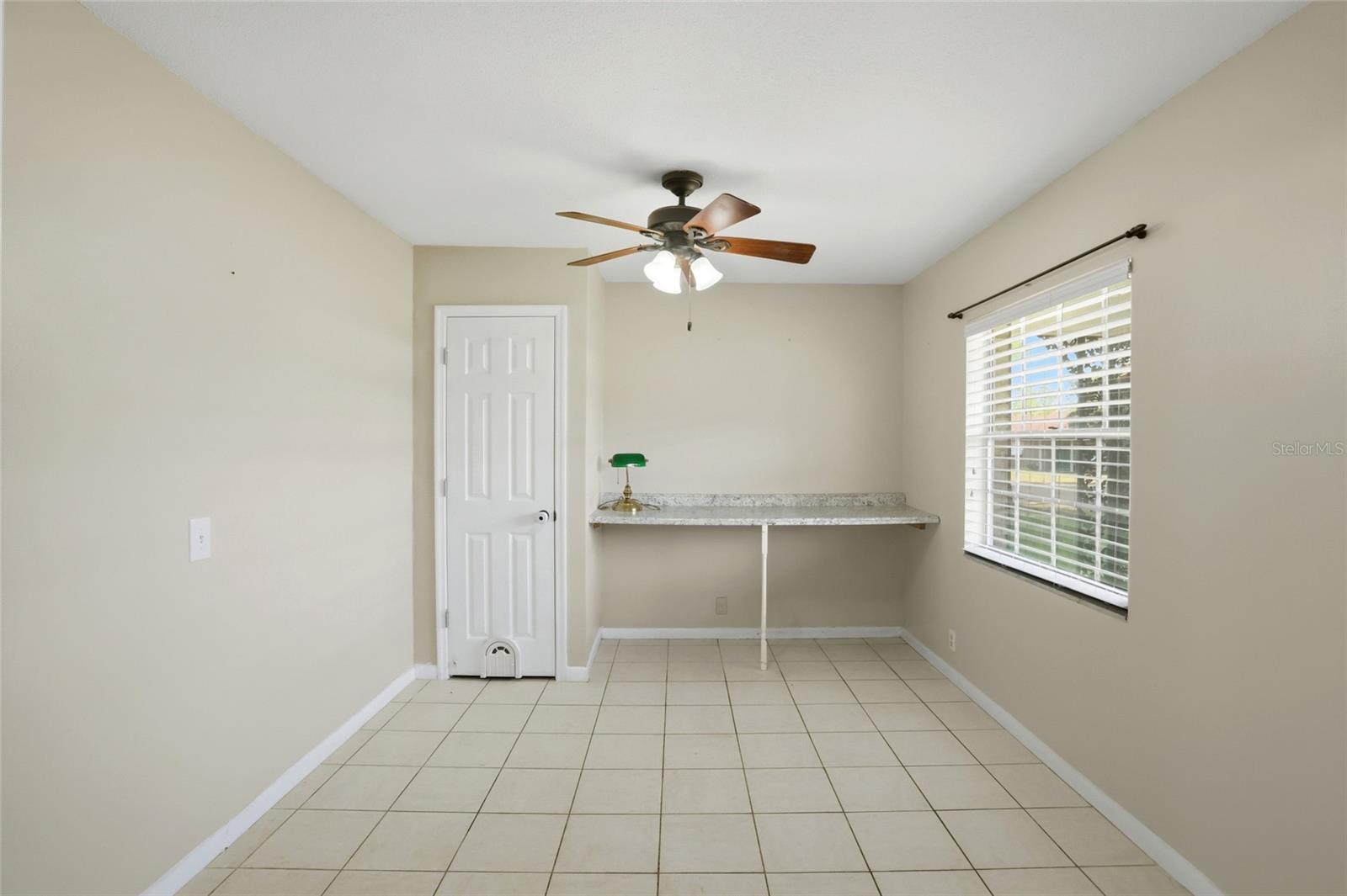 LAKE LINK ESTATES - Residential