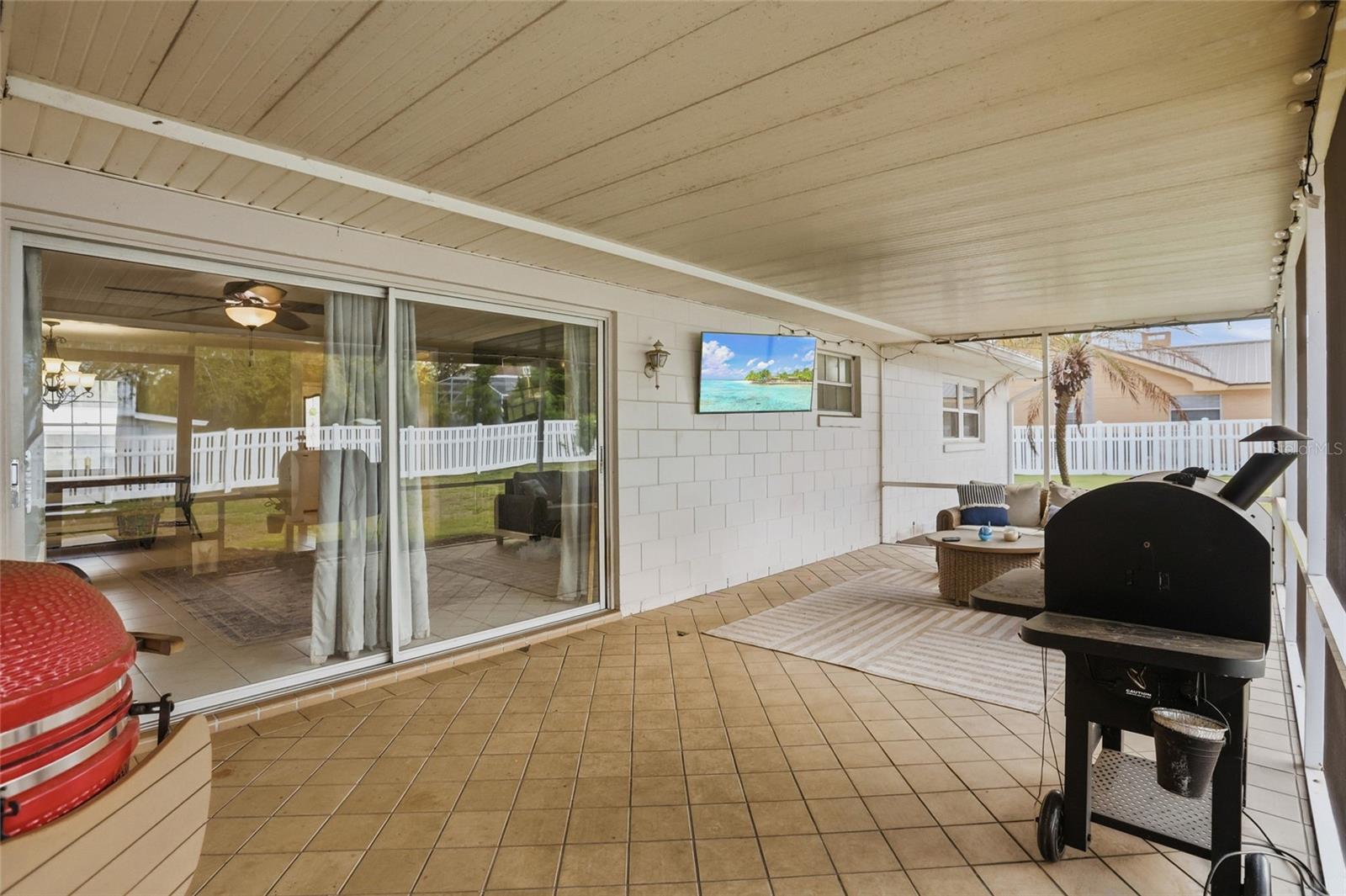 LAKE LINK ESTATES - Residential