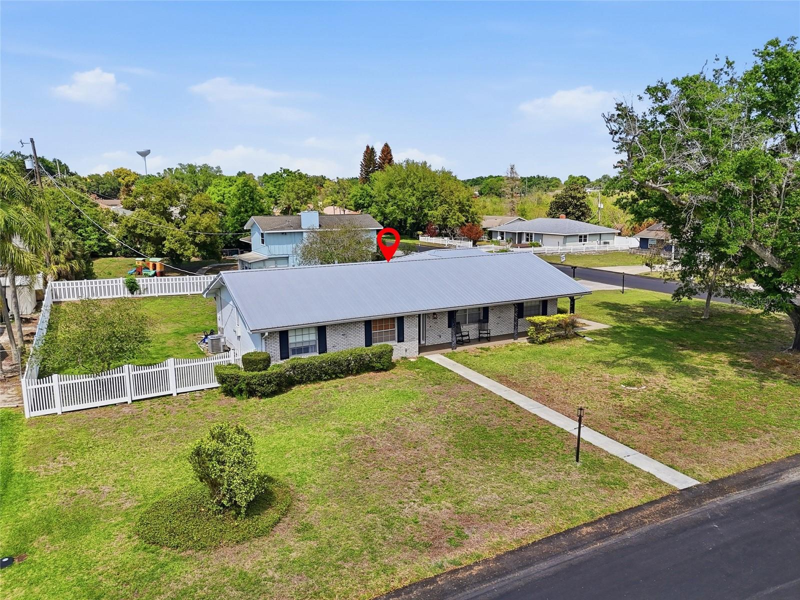 LAKE LINK ESTATES - Residential