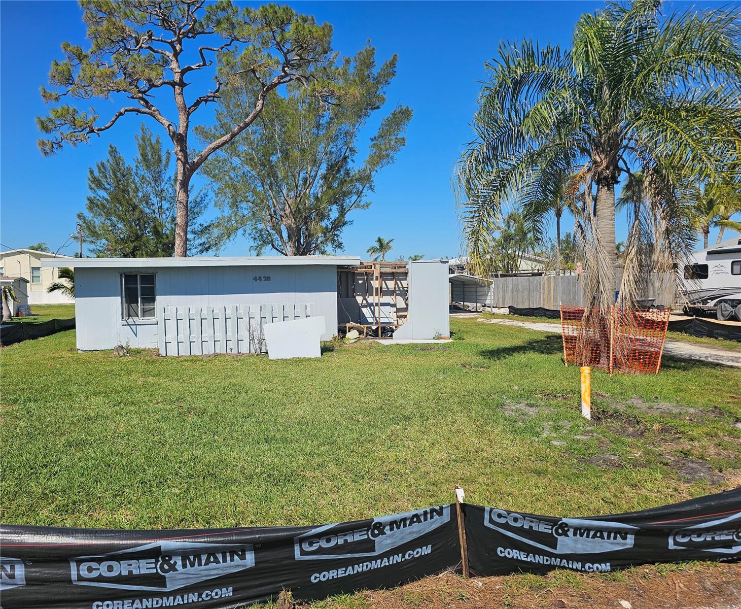 The Perfect Lot To Build Your Permanent/Vacation Dream Home Close To The Water! This Soon To Be Cleared Lot Has Deeded Water Access To Sarasota Bay With A Private Boat Ramp At The End Of The Street. The Structure Presently On The Lot Is Already Scheduled For Demo, One Less Thing You Have To Do. Just A Short Drive (By Car Or Boat) To The Island And Our Beautiful Beaches. You've Dreamt Of It, It's Time To Make It A Reality, So Hurry Up Before You Miss Out On This Fabulous Opportunity!!!