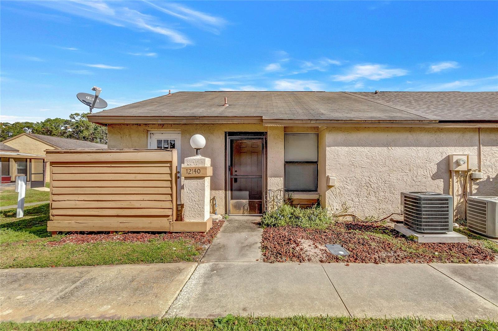 Experience the perfect combination of comfort, style, and convenience in this beautifully maintained 2-bedroom, 2-bathroom townhouse, ideally situated on a desirable corner lot in the sought-after Creekside Village community.
Step inside to find ceramic tile flooring throughout the main living areas, offering easy maintenance. The vaulted ceilings in the living room create a sense of spaciousness, while the wood-burning fireplace brings warmth and character to the space. Large windows fill the home with natural light, enhancing the welcoming atmosphere.
The master bedroom features brand-new carpet, providing a soft and cozy retreat. With two full bathrooms, this home offers both functionality and comfort.
Located just a short walk from the Sunrail Train Station, this property offers unmatched convenience for commuters—no more stressful drives or long wait times. Whether you’re relaxing at home or heading into the city, this location keeps you connected.
This rental is perfect for those seeking a peaceful, well-appointed home with easy access to transportation, shopping, and local amenities.