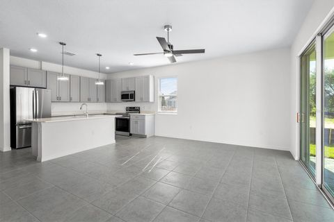 Tiny photo for 3036 Suraj Circle, Tavares, FL 32778 (MLS # O6387604)