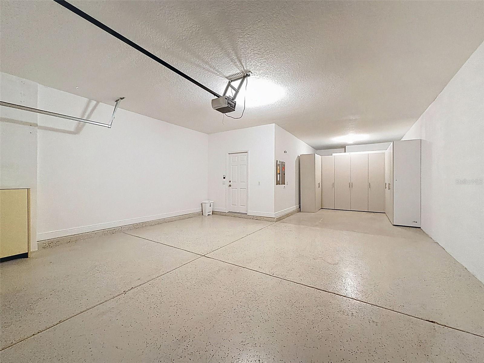 K-BAR RANCH PRCL O - Residential Lease