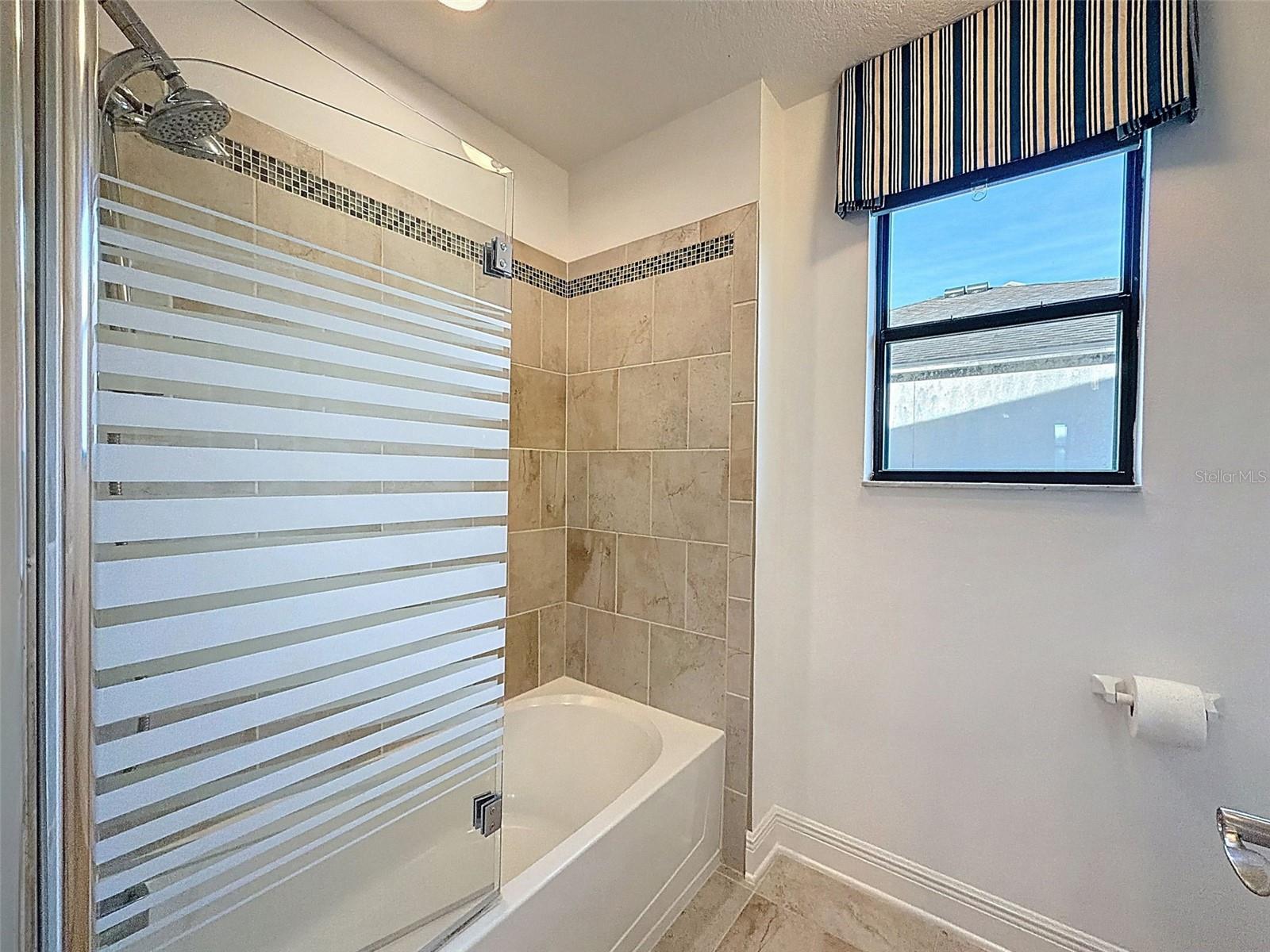 K-BAR RANCH PRCL O - Residential Lease