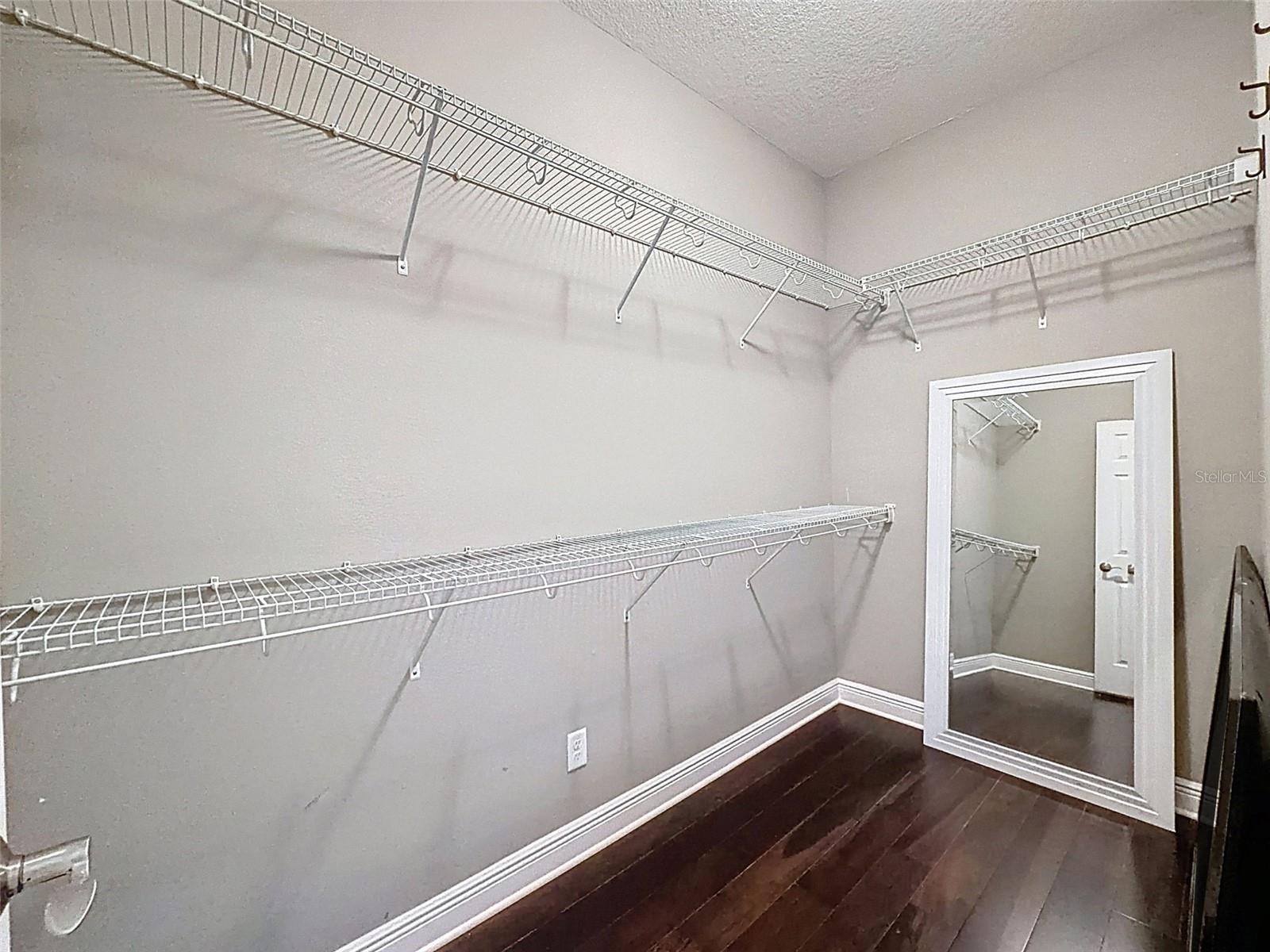 K-BAR RANCH PRCL O - Residential Lease