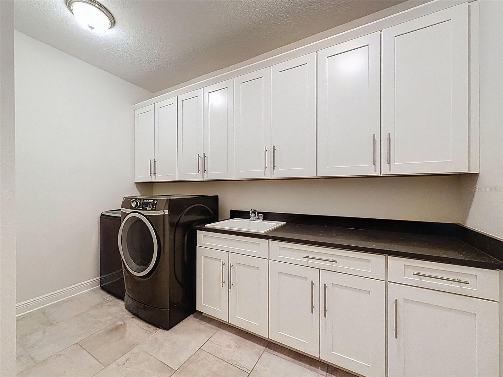 K-BAR RANCH PRCL O - Residential Lease