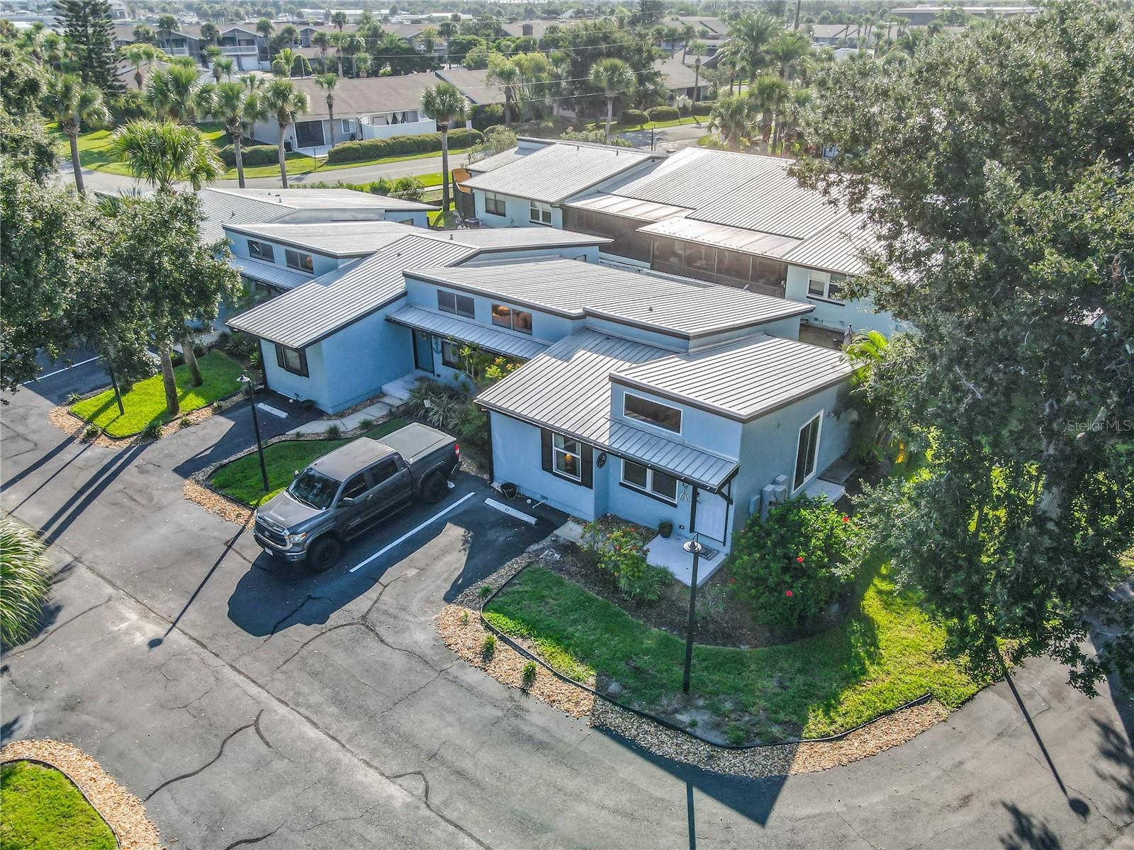 85 HEATHER POINT COURT 850
