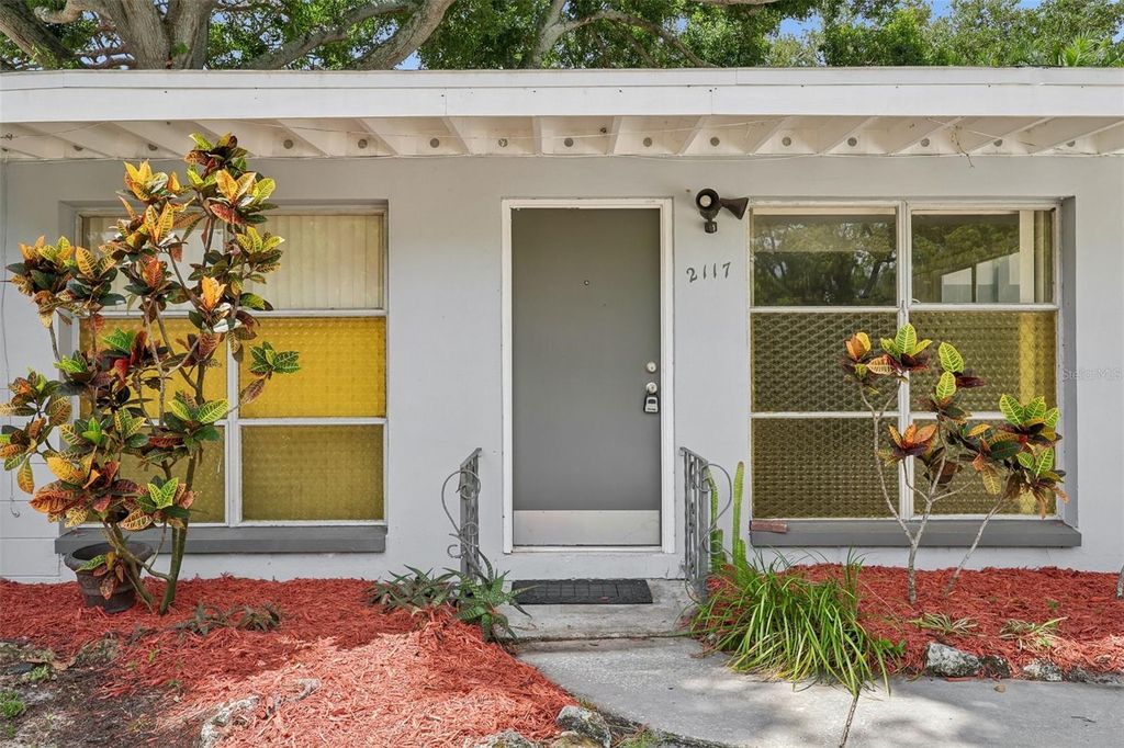 Photo of 2117 Barcelona Drive, Clearwater, FL 33764 (MLS # TB8518683)