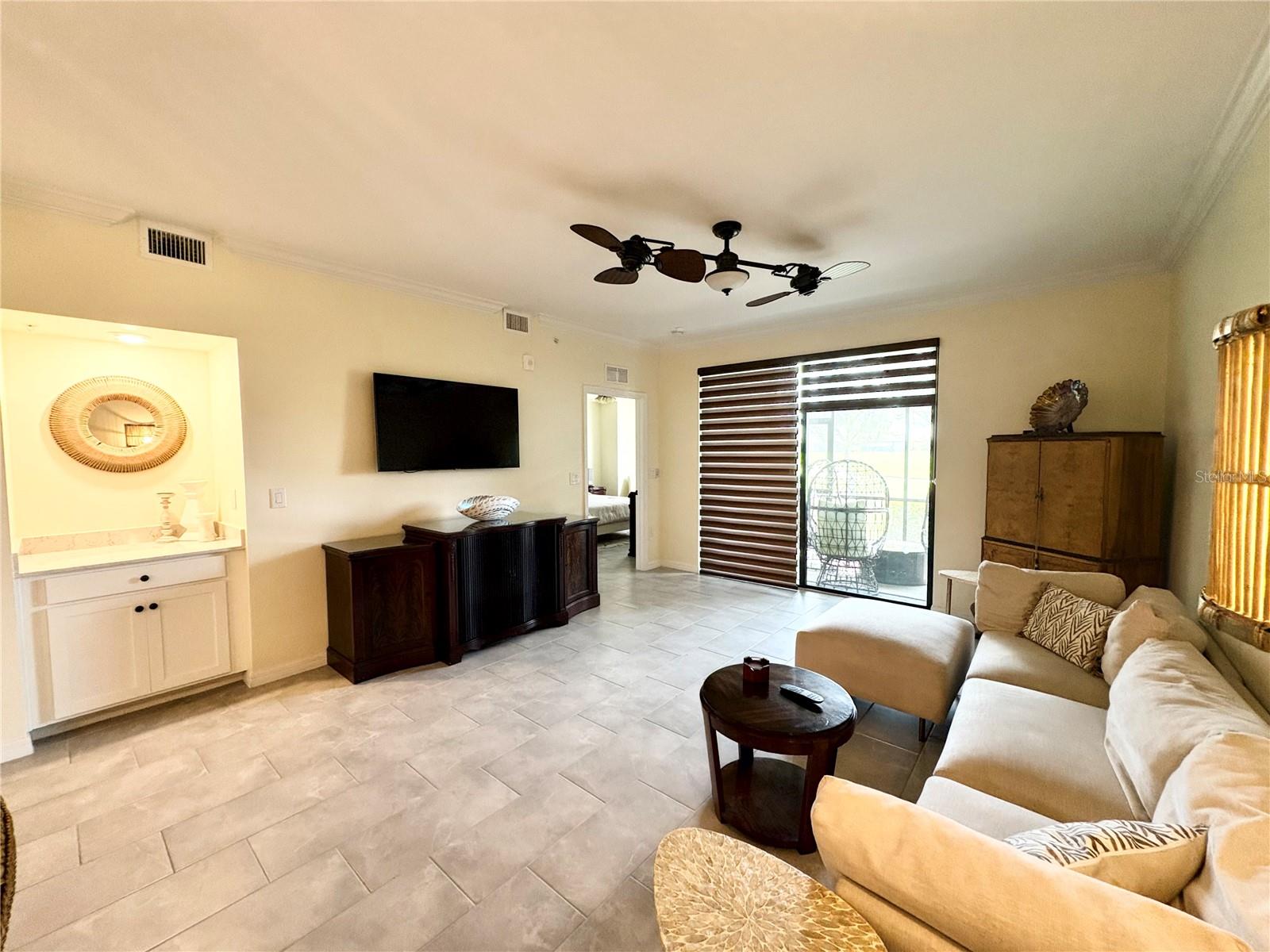 VERANDA VI AT LAKEWOOD NATIONAL PH I - Residential Lease