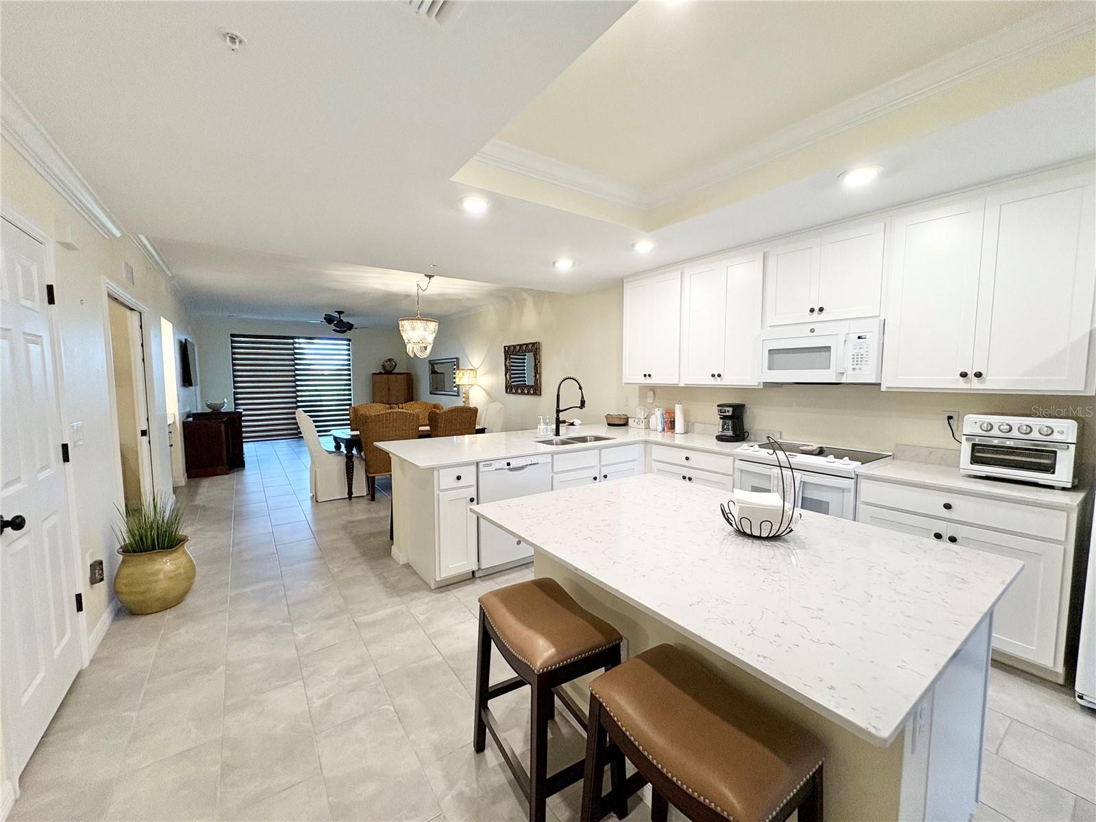 VERANDA VI AT LAKEWOOD NATIONAL PH I - Residential Lease