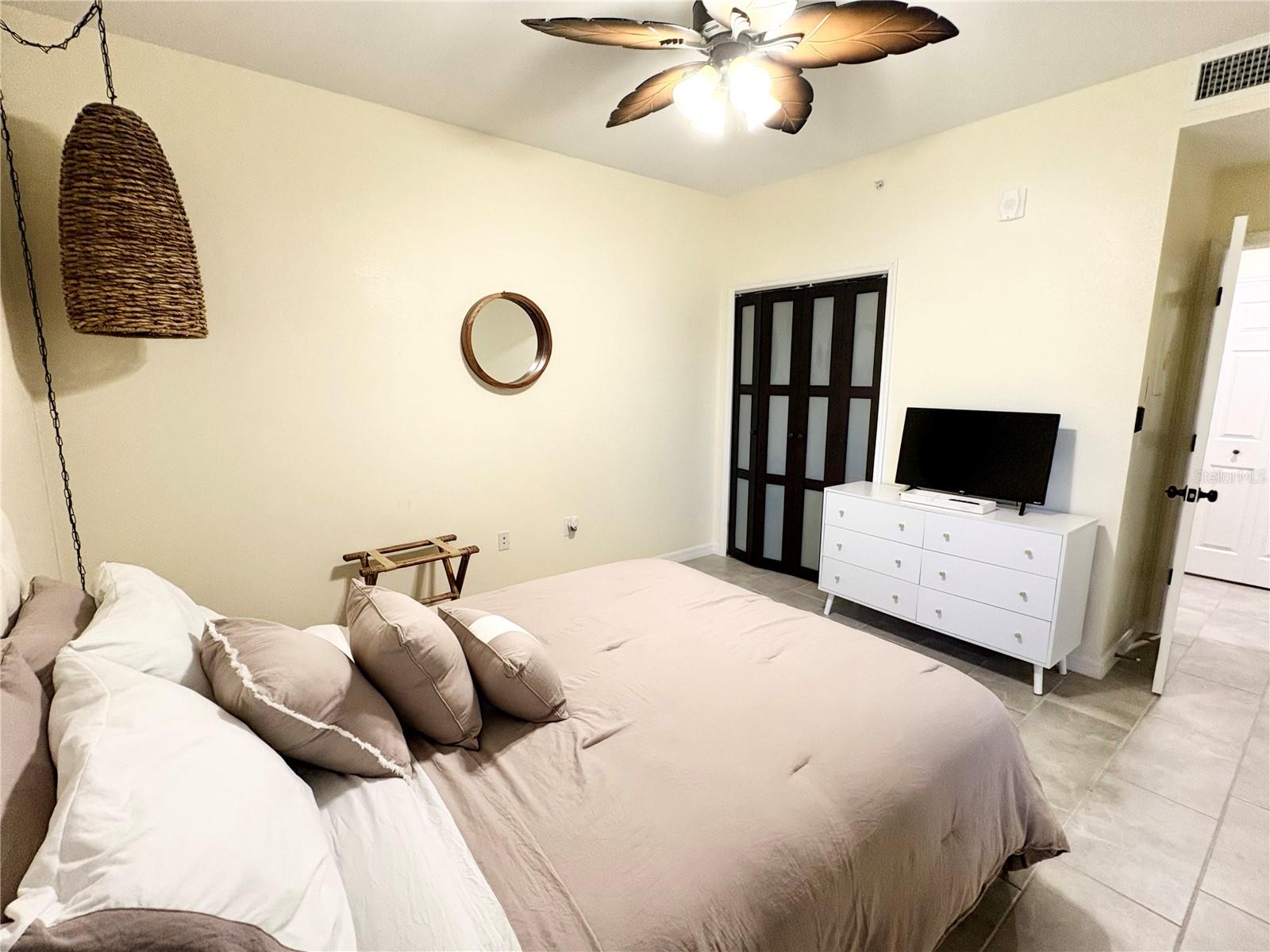 VERANDA VI AT LAKEWOOD NATIONAL PH I - Residential Lease