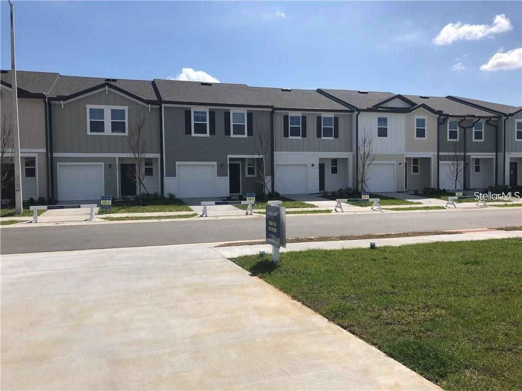 Photo of 342 Madison Drive, Davenport, FL 33837 (MLS # O6399213)