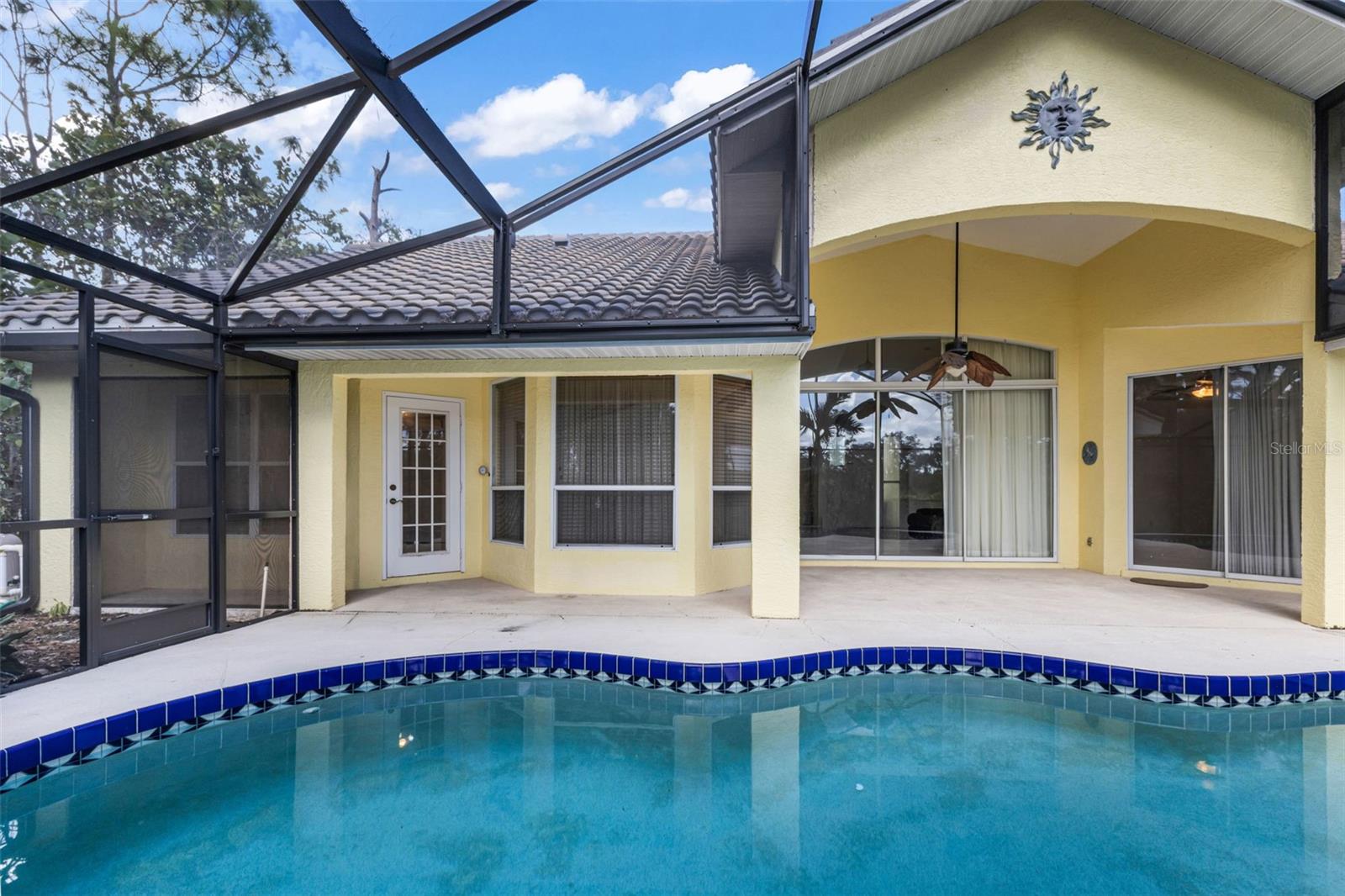 STONEBRIDGE AT RIVERWOOD - Residential