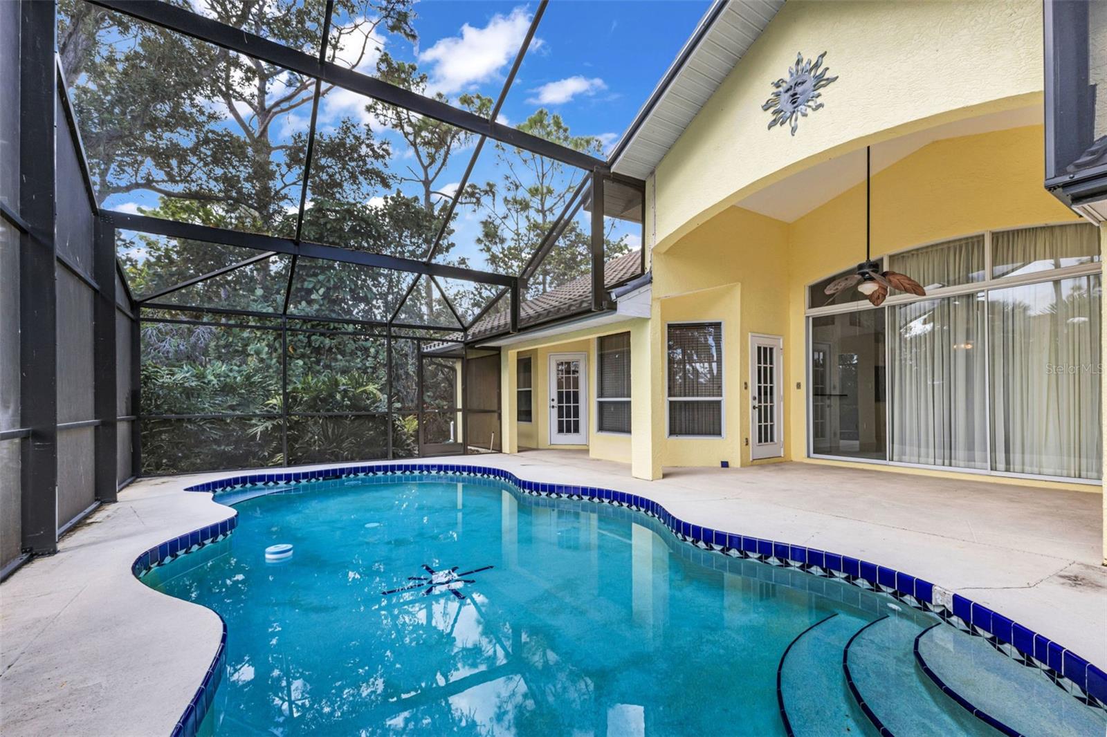 STONEBRIDGE AT RIVERWOOD - Residential