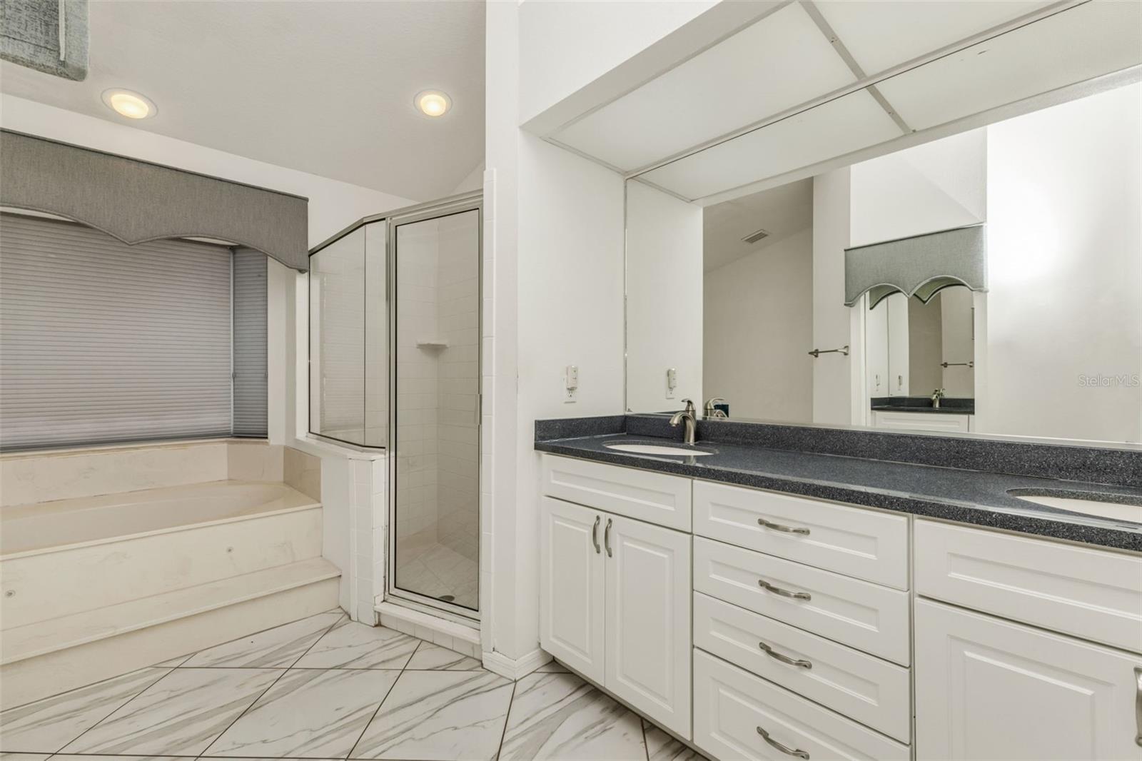 STONEBRIDGE AT RIVERWOOD - Residential