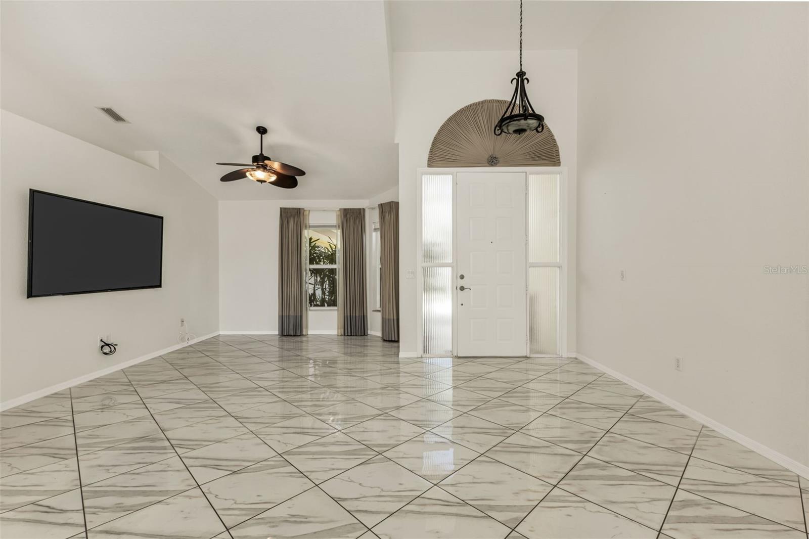 Casas a venda 4 - Jen Dantas 14301 BRIDGEVIEW LANE