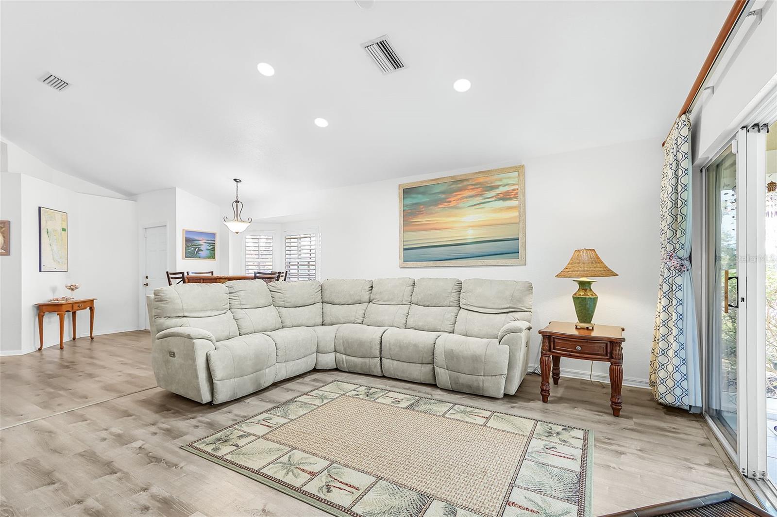 MARLIN RUN CONDO 03 - Residential