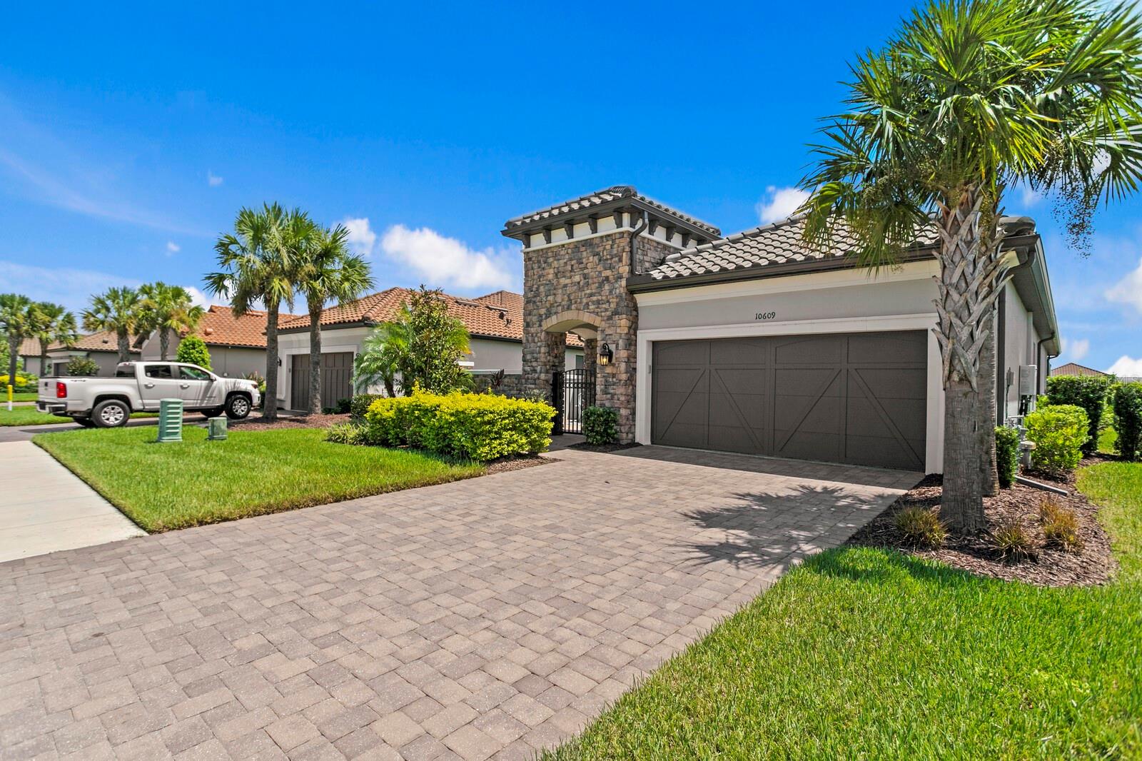 10609 CALLUNA DRIVE