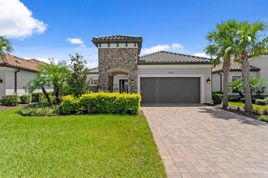 Photo of 10609 Calluna Drive, Odessa, FL 33556 (MLS # TB8421293)