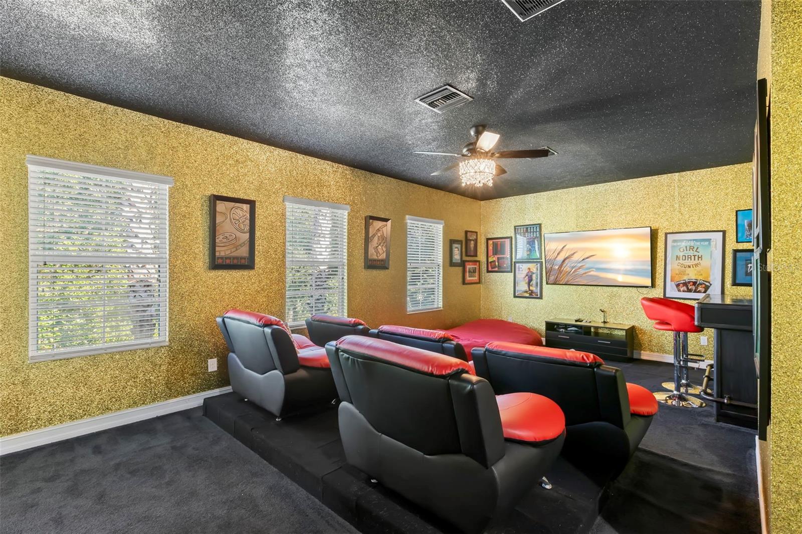 FISHHAWK RANCH TOWNCENTER PHAS - Residential