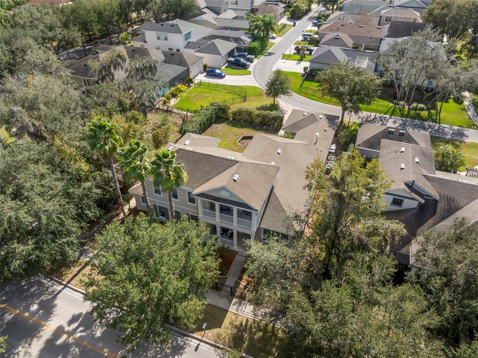 FISHHAWK RANCH TOWNCENTER PHAS - Residential