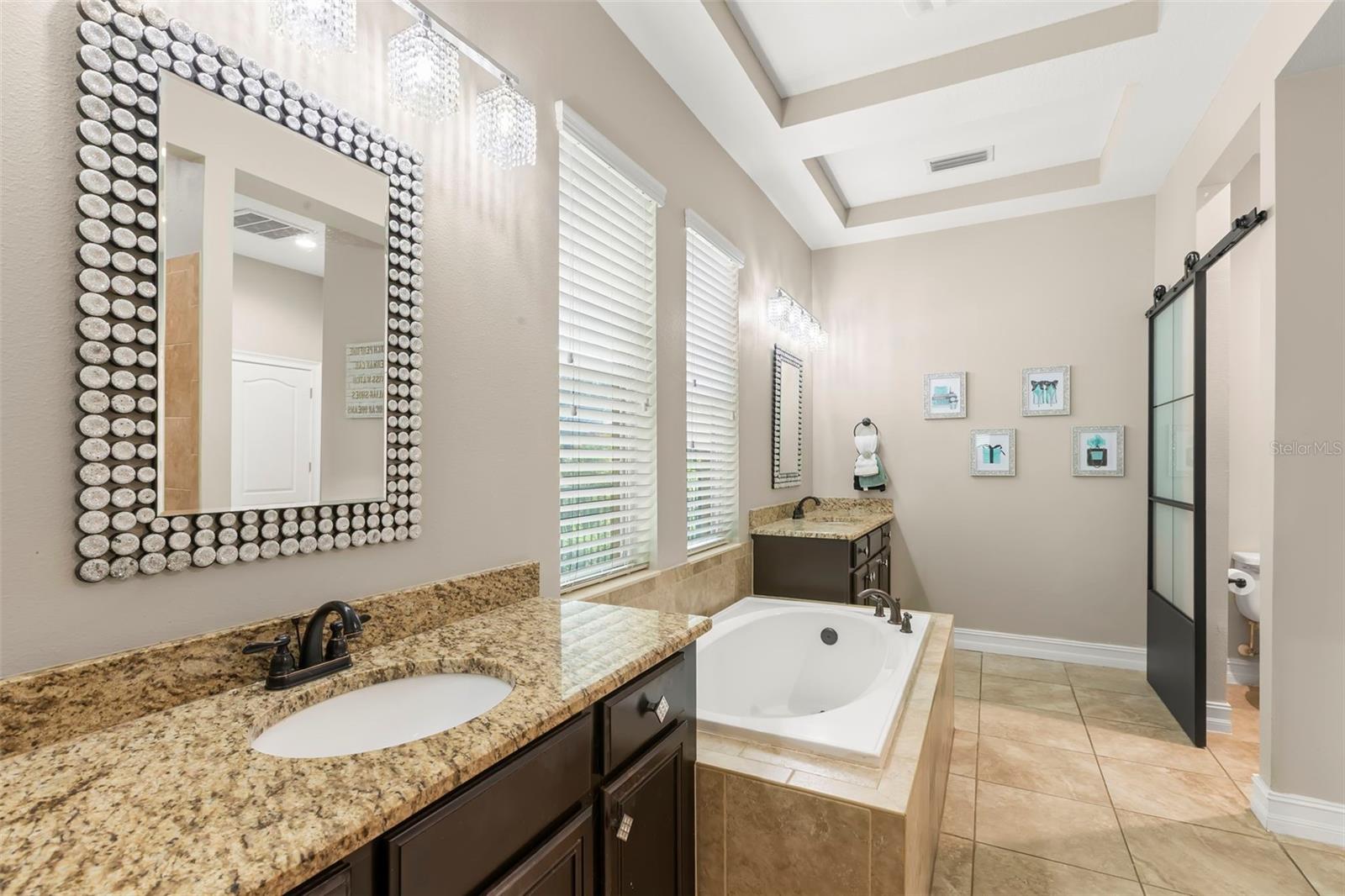 FISHHAWK RANCH TOWNCENTER PHAS - Residential