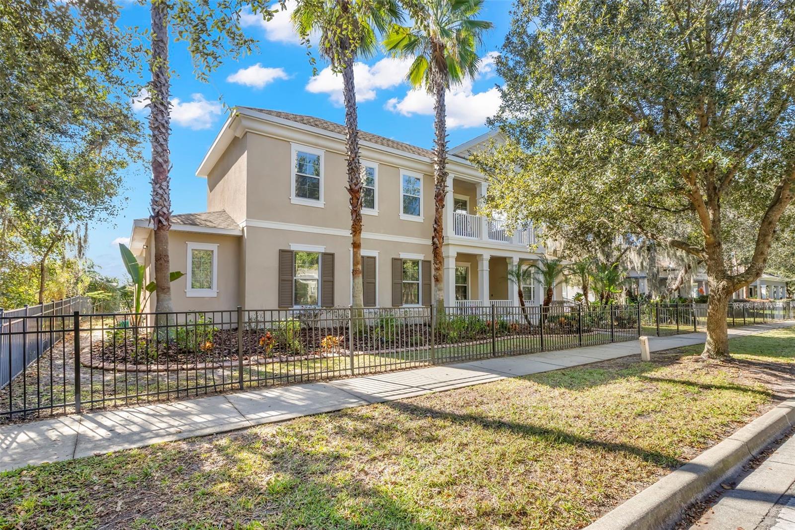 5906 FISHHAWK CROSSING BOULEVARD